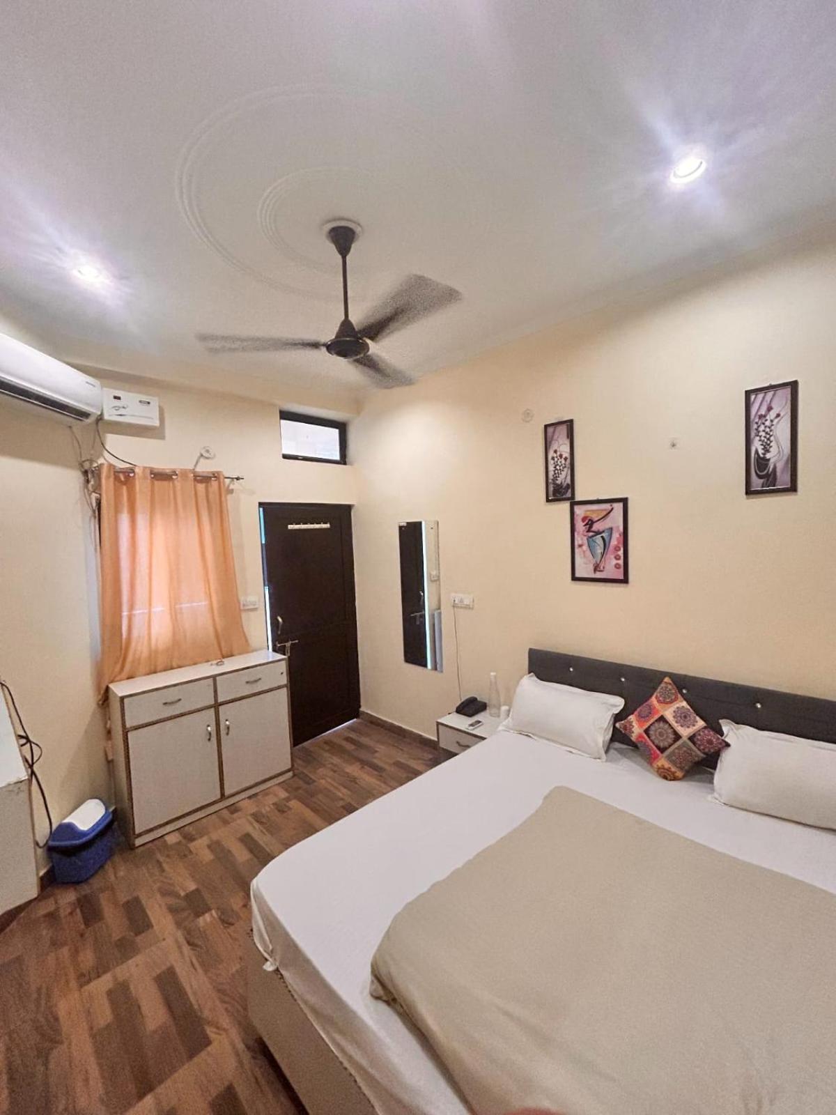 Olt Hostel Rishikesh Rishīkesh Exterior foto